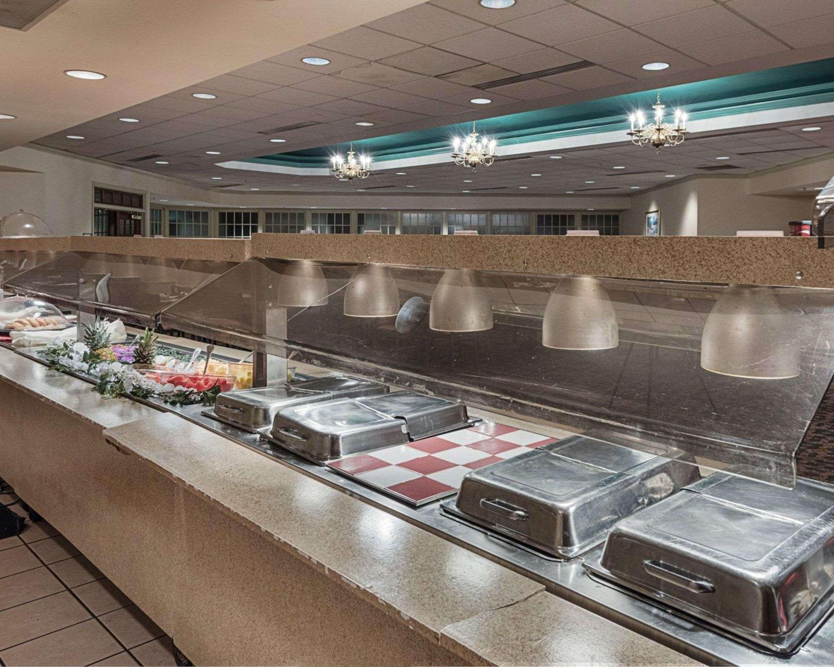 Clarion Hotel & Conference Center Shepherdstown Bagian luar foto