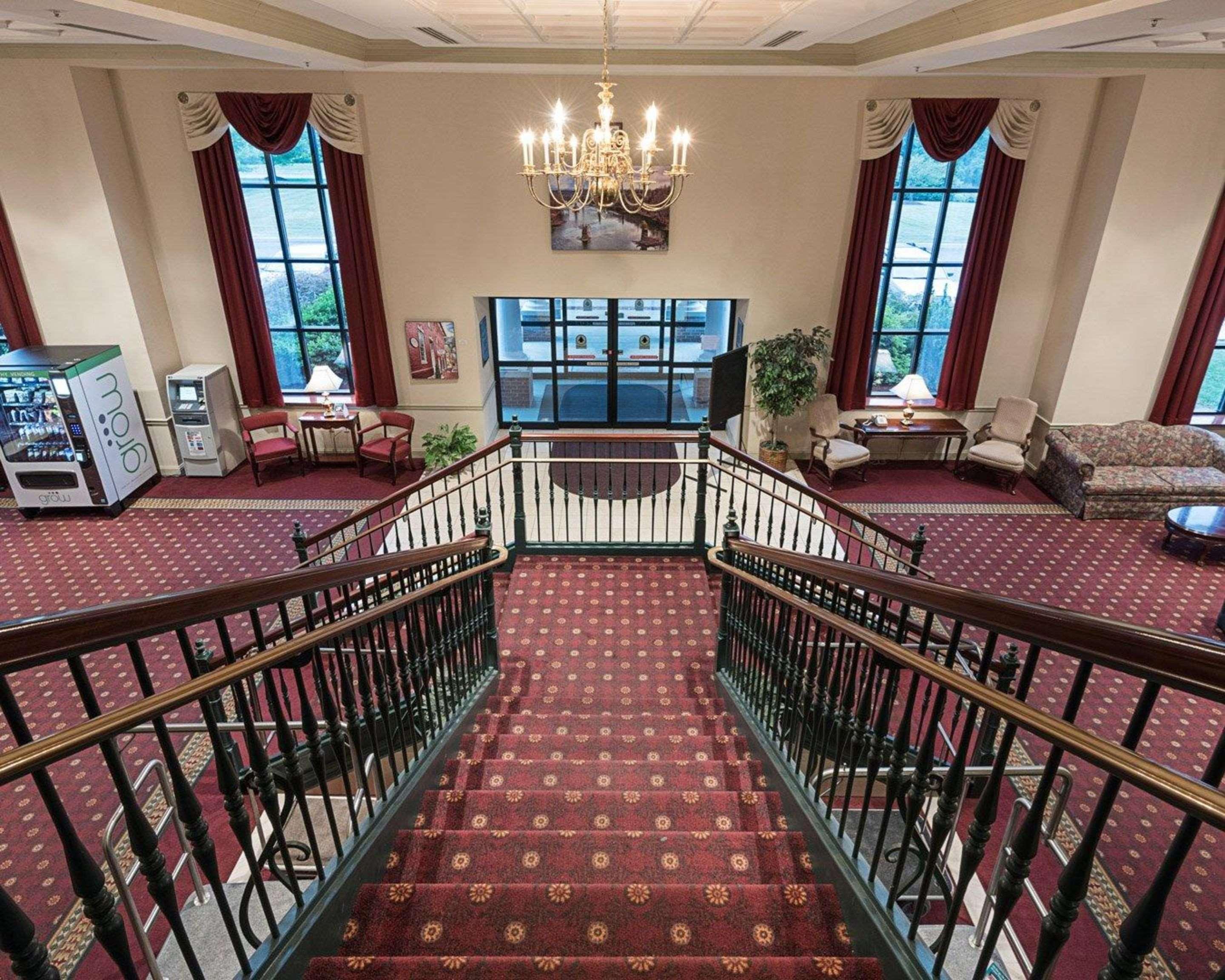 Clarion Hotel & Conference Center Shepherdstown Bagian luar foto