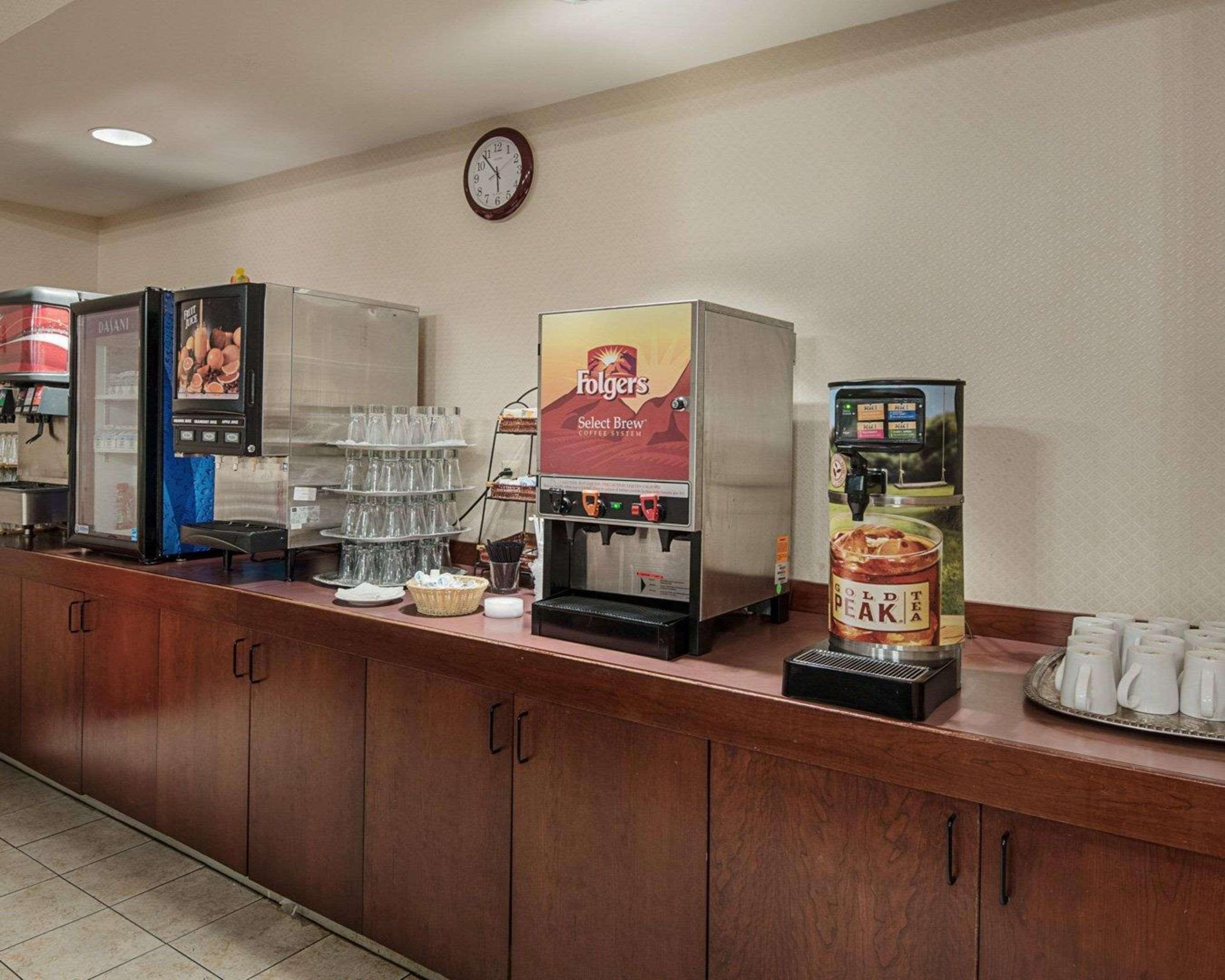 Clarion Hotel & Conference Center Shepherdstown Bagian luar foto