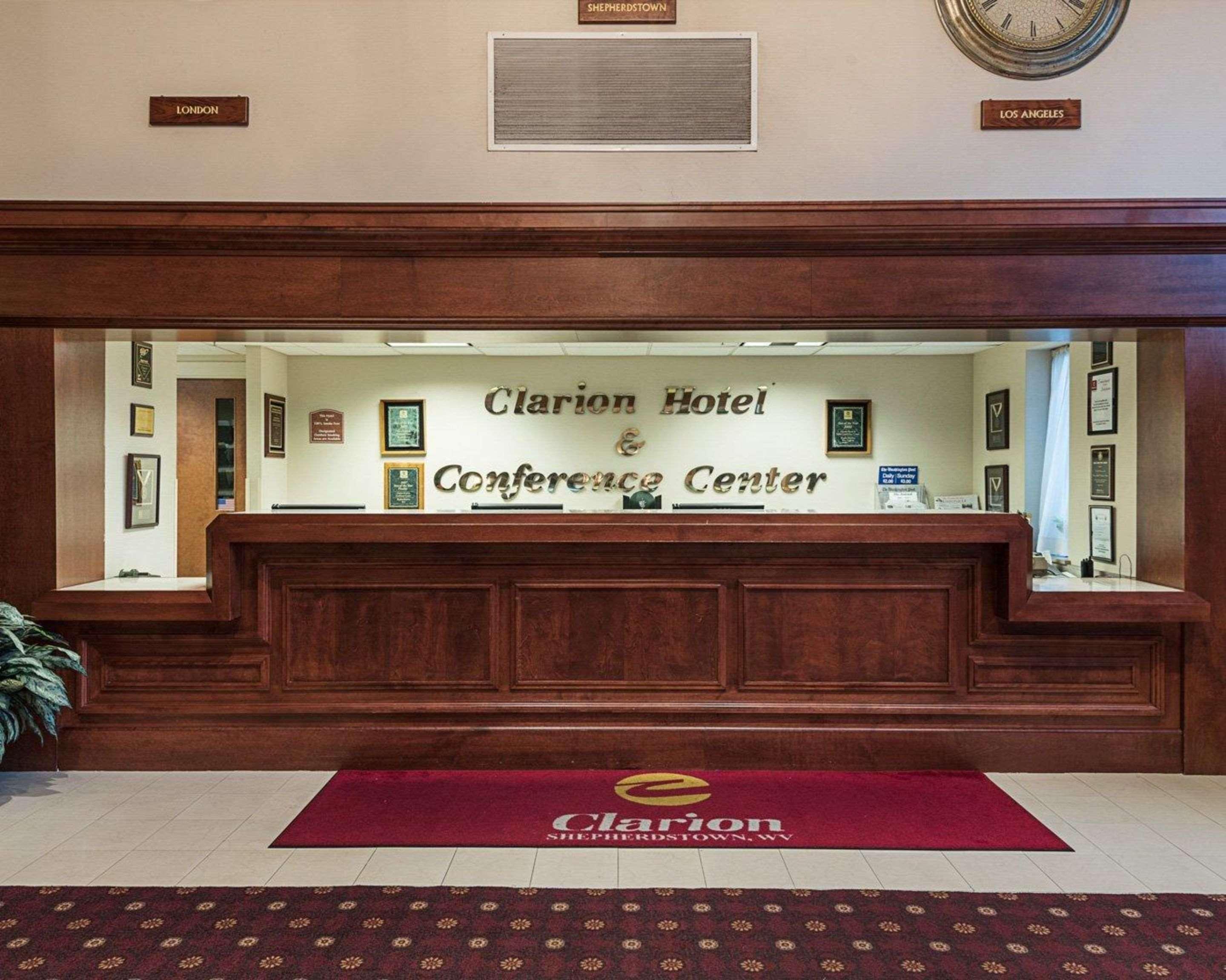 Clarion Hotel & Conference Center Shepherdstown Bagian luar foto