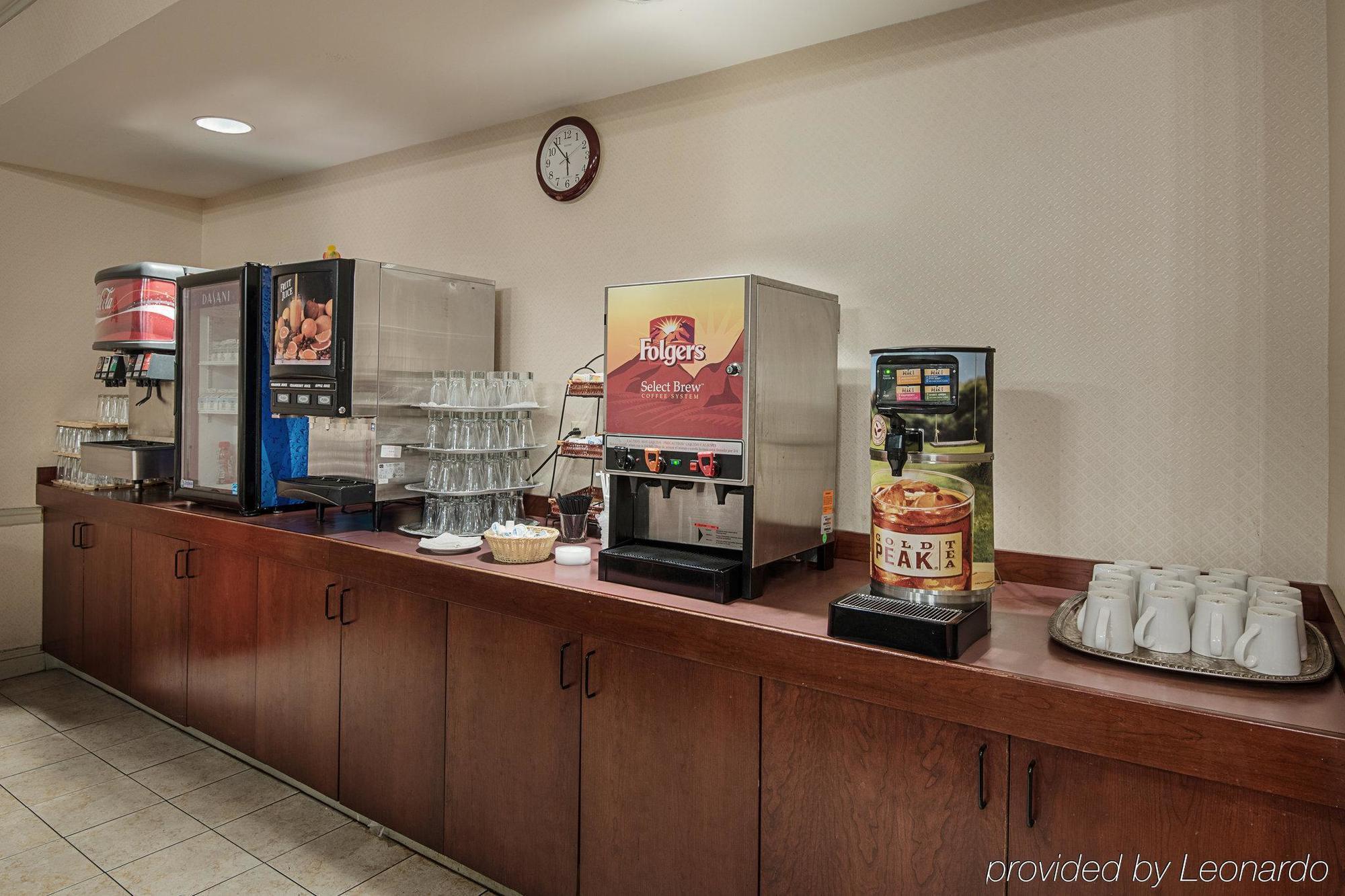 Clarion Hotel & Conference Center Shepherdstown Bagian luar foto