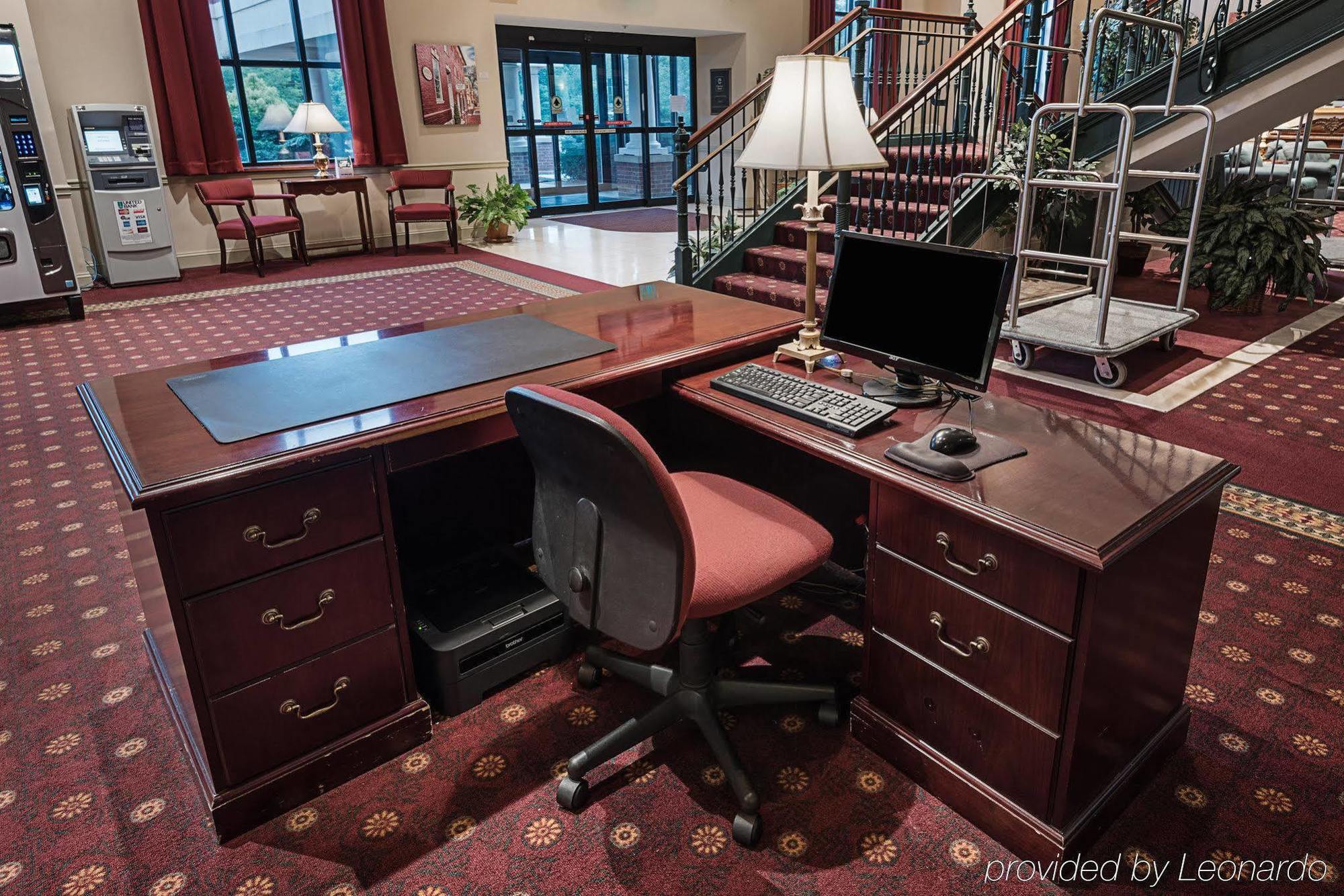 Clarion Hotel & Conference Center Shepherdstown Bagian luar foto