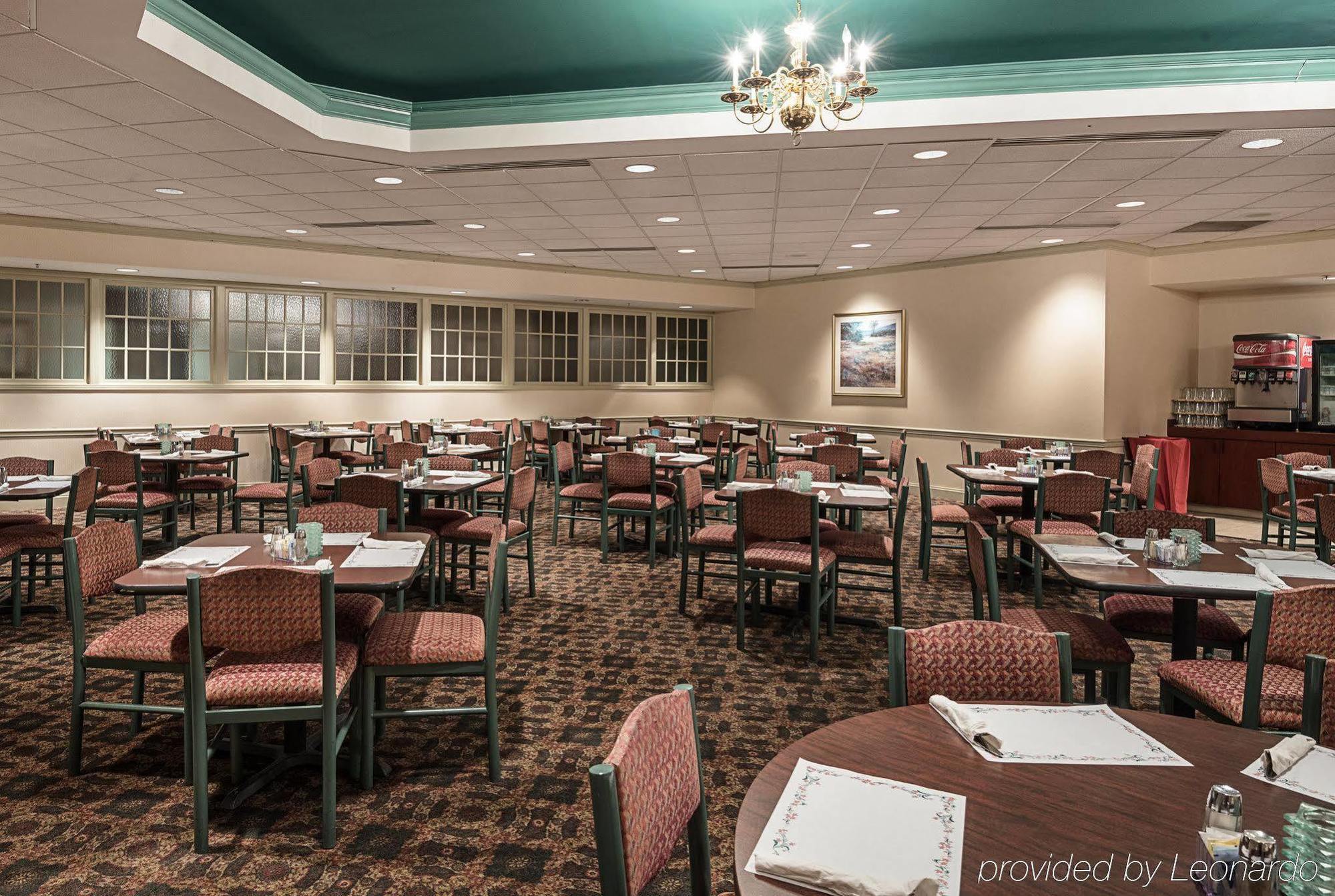 Clarion Hotel & Conference Center Shepherdstown Bagian luar foto