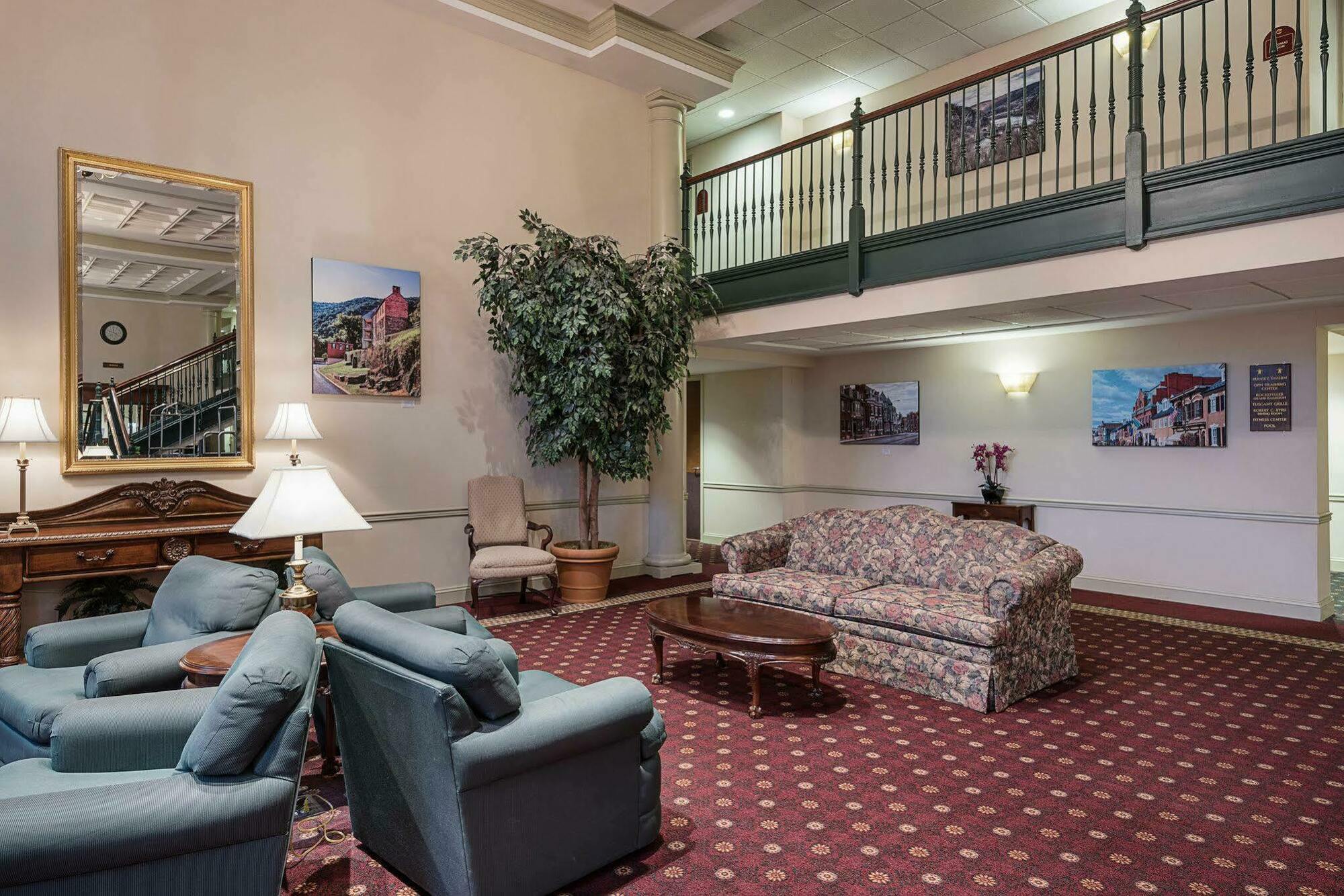 Clarion Hotel & Conference Center Shepherdstown Bagian luar foto